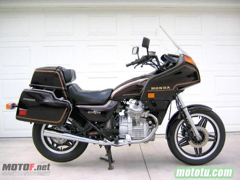 1253025020-Honda-GL-500.jpg