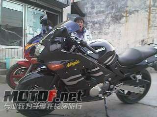 zzr400