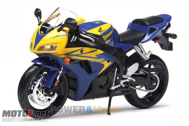 MST-12-HONDACBR1000RR-BLUE.jpg