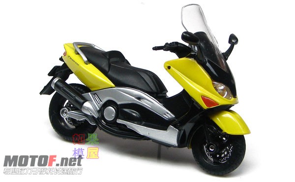 18雅马哈XP500-TMAX黄3.jpg