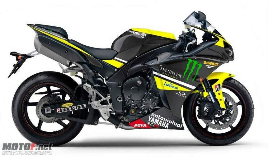 Yamaha R1 10 Monster rep Ben  1.jpg