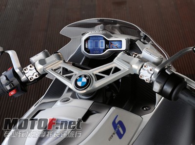 BMW_Motorrad_Concept_6_image_6-400.jpg