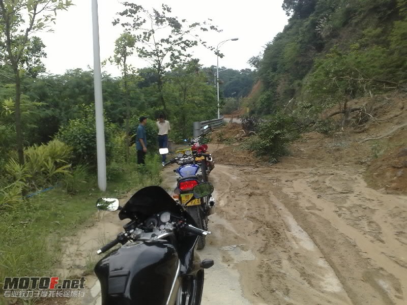 22052010745-001.jpg