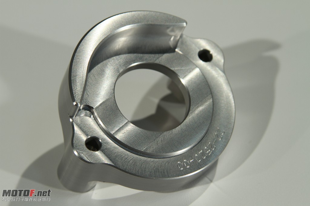 steering_damper_scotts_8.jpg