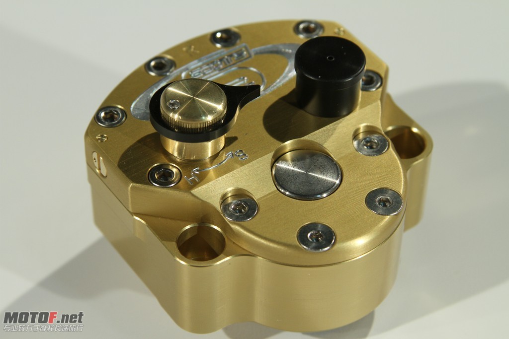 steering_damper_scotts_7.jpg