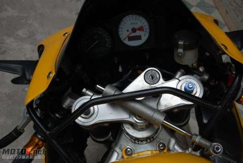 SUZUKI TL1000R