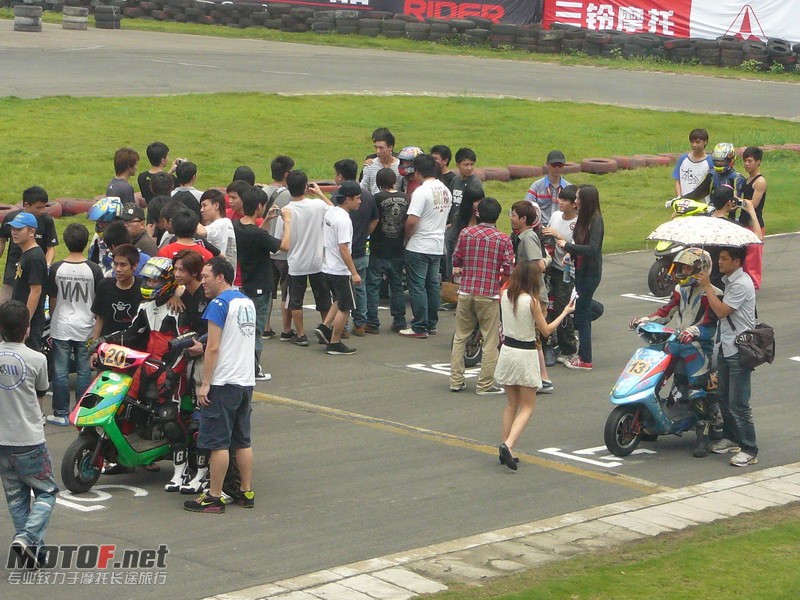 CRRC首战019.jpg