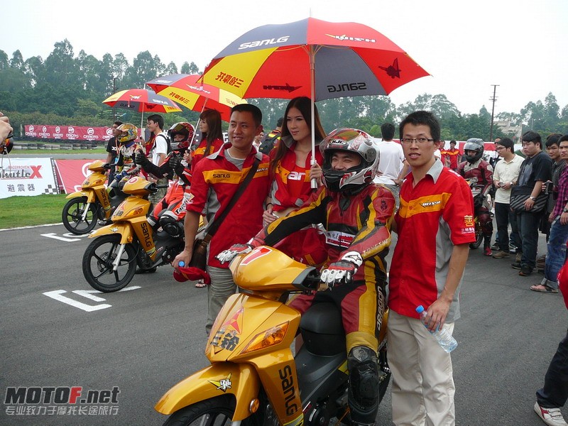 CRRC首战014.jpg