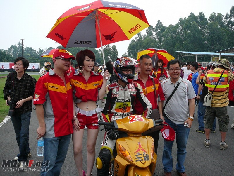 CRRC首战013.jpg