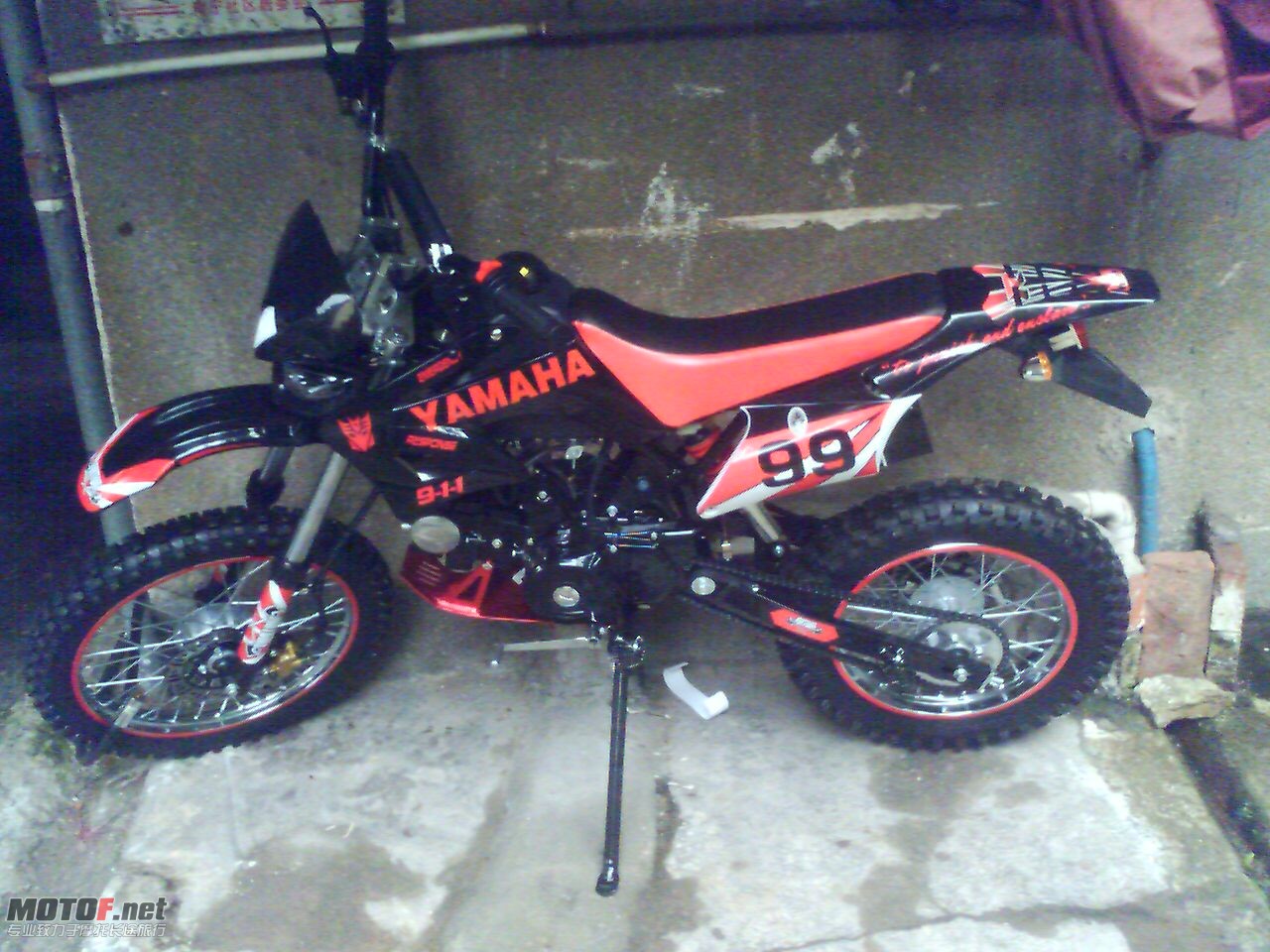 201005191624_00075.jpg