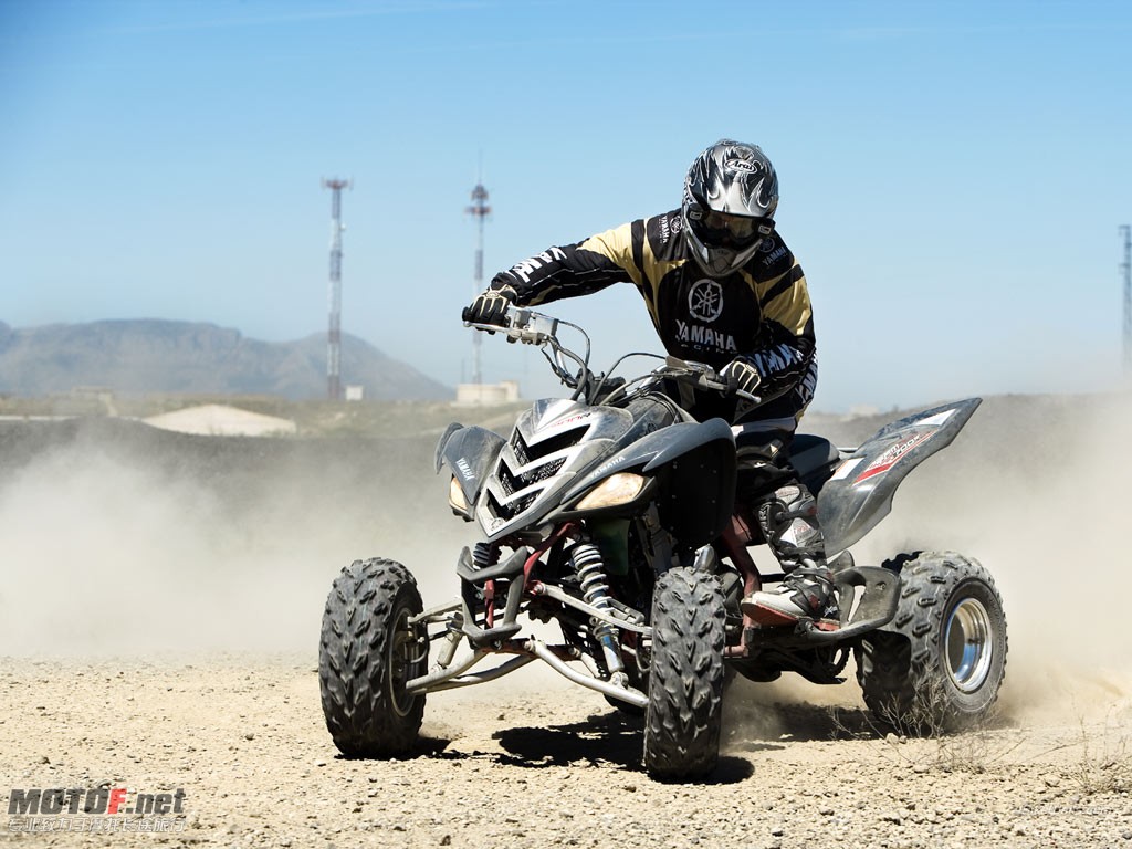 Yamaha_Raptor_700R_2006_02_1024x768.jpg
