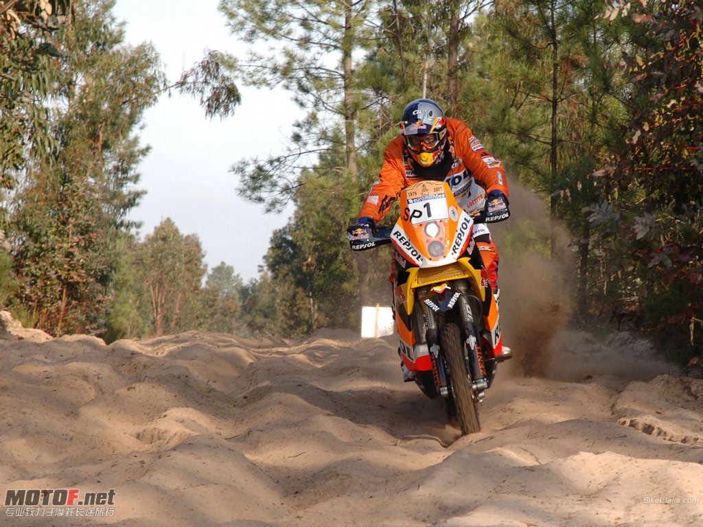 KTM_Dakar_2007_04_1024x768.jpg