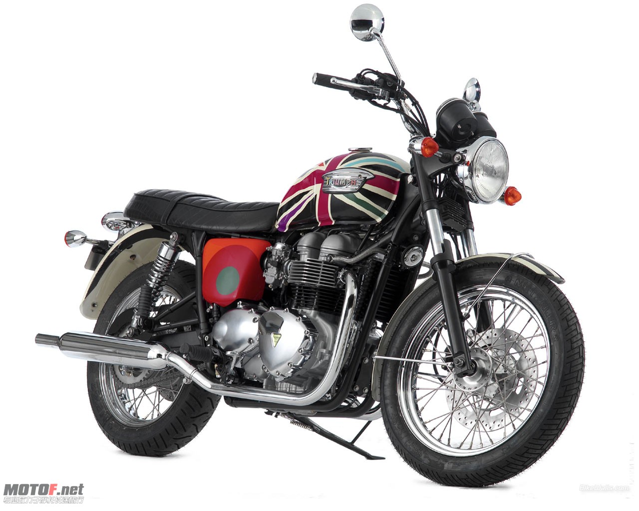 Triumph__Paul_Bonneville_Smith_2006_02_1280x1024.jpg