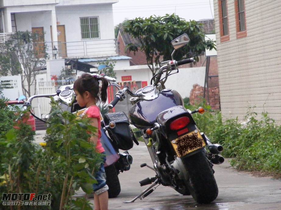 女女跟我的玩具