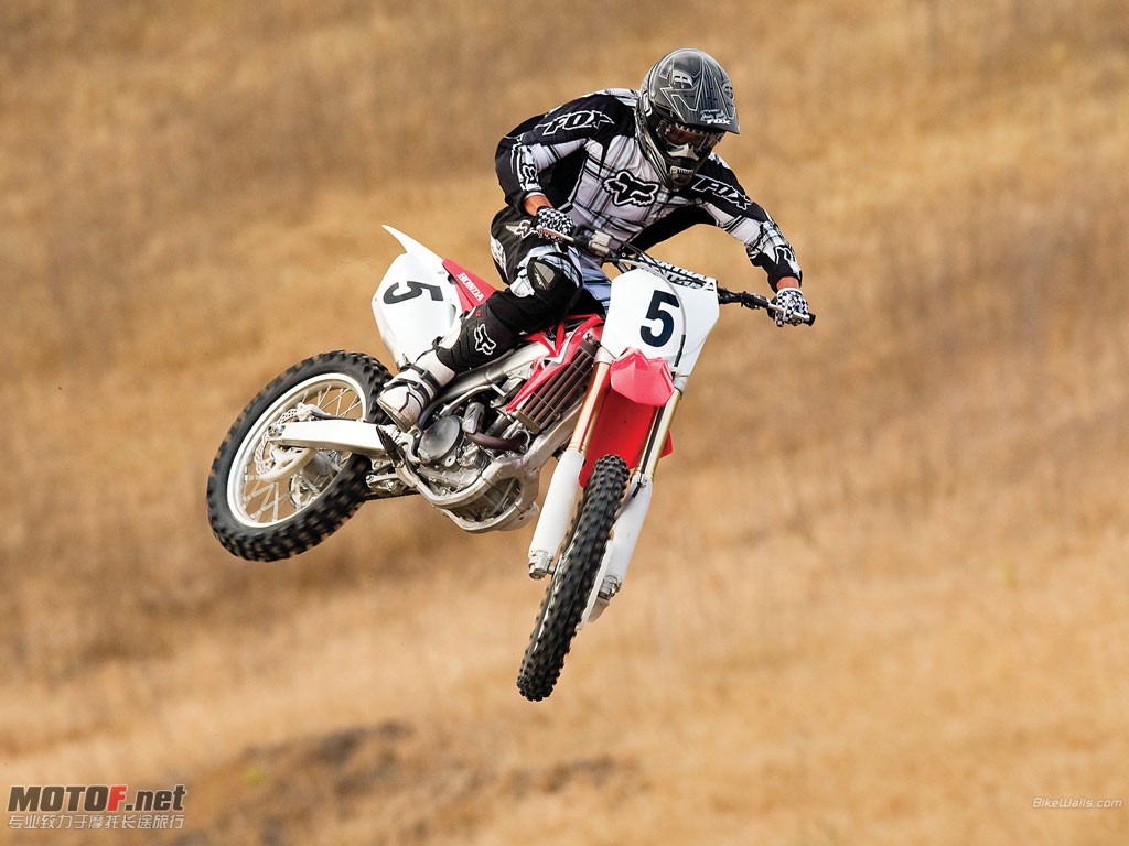 Honda_CRF250R_2010_13_1024x768.jpg