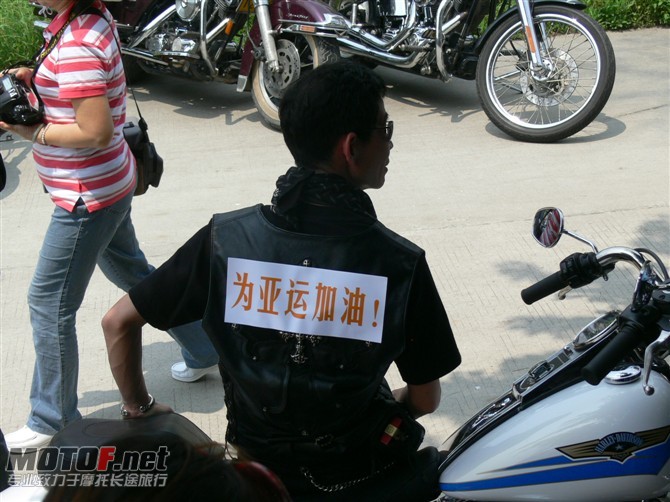 如图