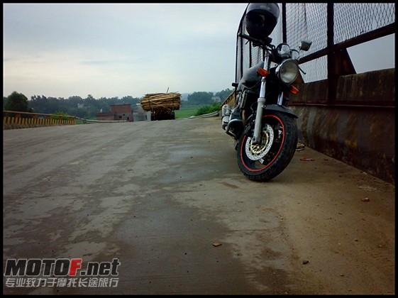 2010053120.jpg