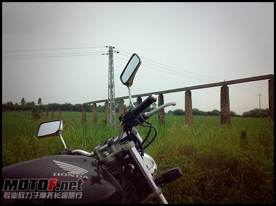 2010053124.jpg