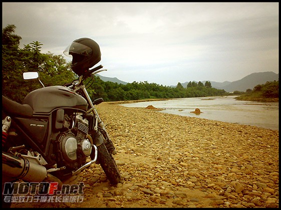 2010053147.jpg