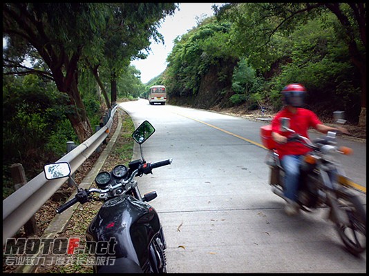2010053142.jpg