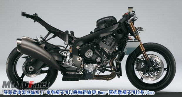 SUZUKI_GSXR1000K9_smll_nkd_.jpg