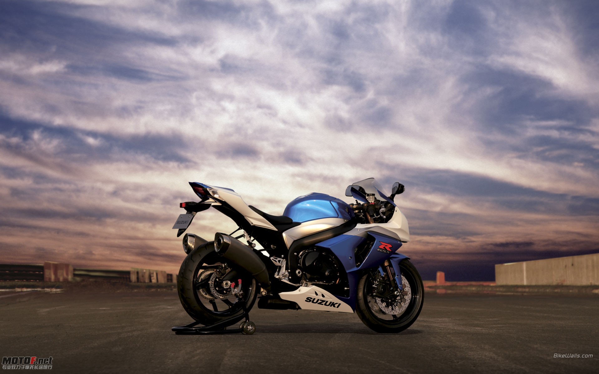 Suzuki_GSX-R1000_2009_33.jpg
