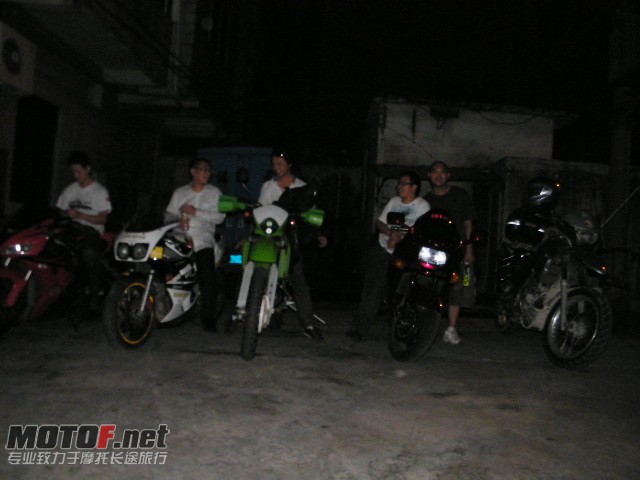 6.8晚上聚会 014.jpg
