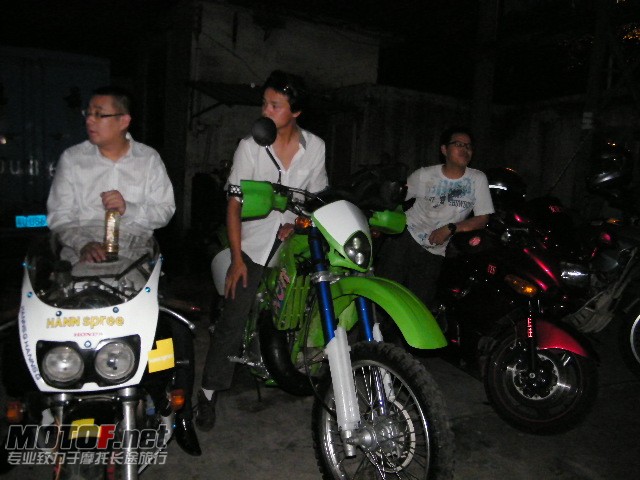 6.8晚上聚会 016.jpg