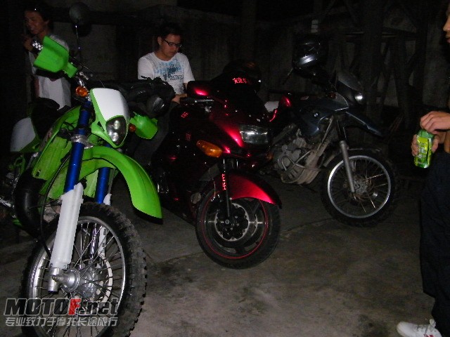 6.8晚上聚会 022.jpg
