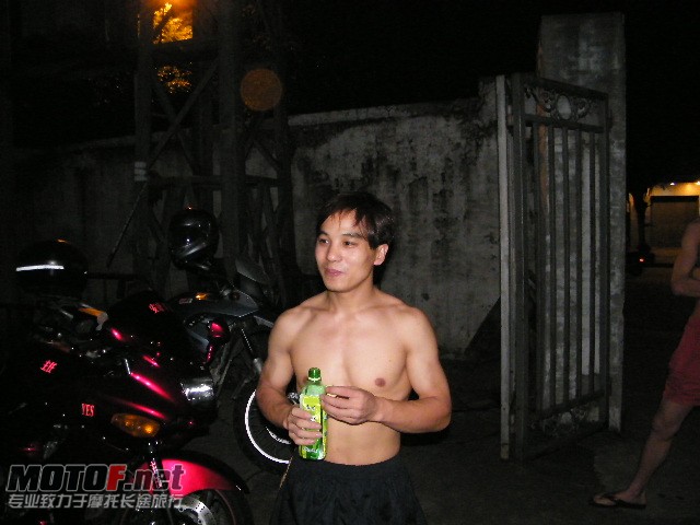 6.8晚上聚会 020.jpg