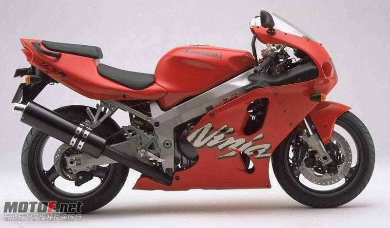 Kawasaki ZX7R  7.jpg