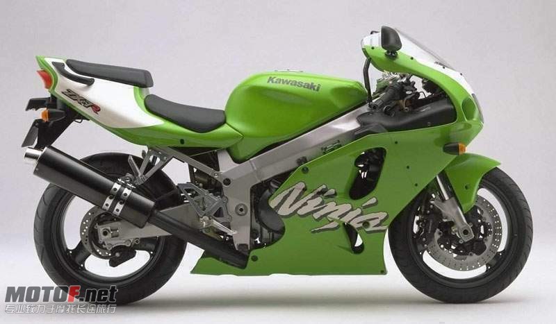Kawasaki ZX7R  4.jpg