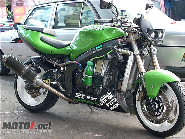 bikepics-1146135-full_副本.jpg