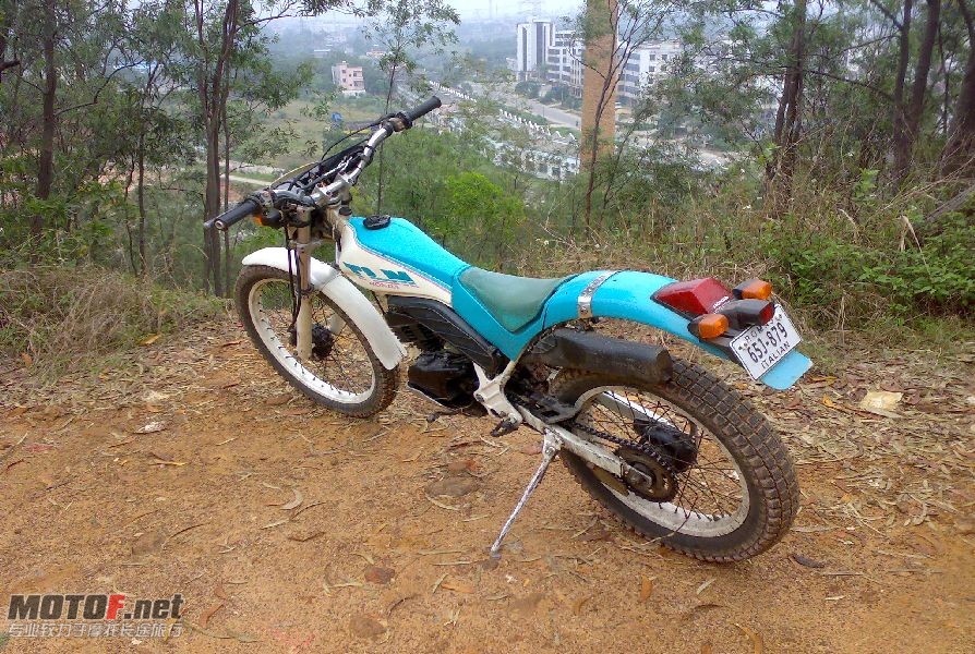 201004091365.jpg
