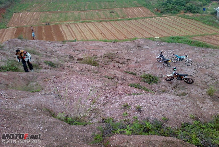 201004091359.jpg