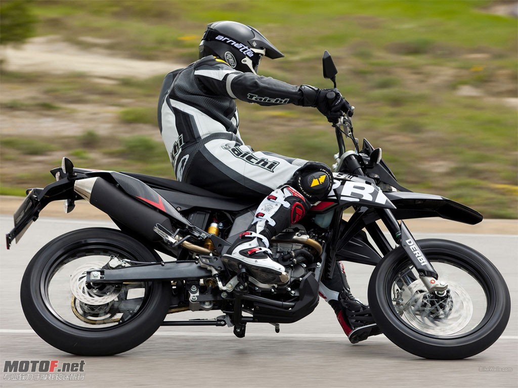 Derbi_Sendra_DRD_SM_2009_02_1024x768.jpg
