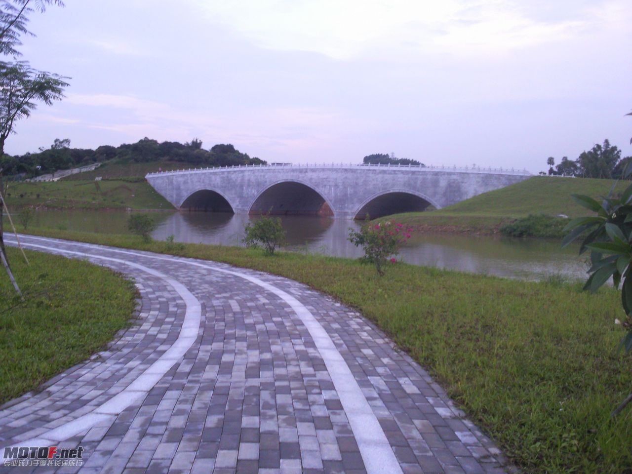 相片040.jpg