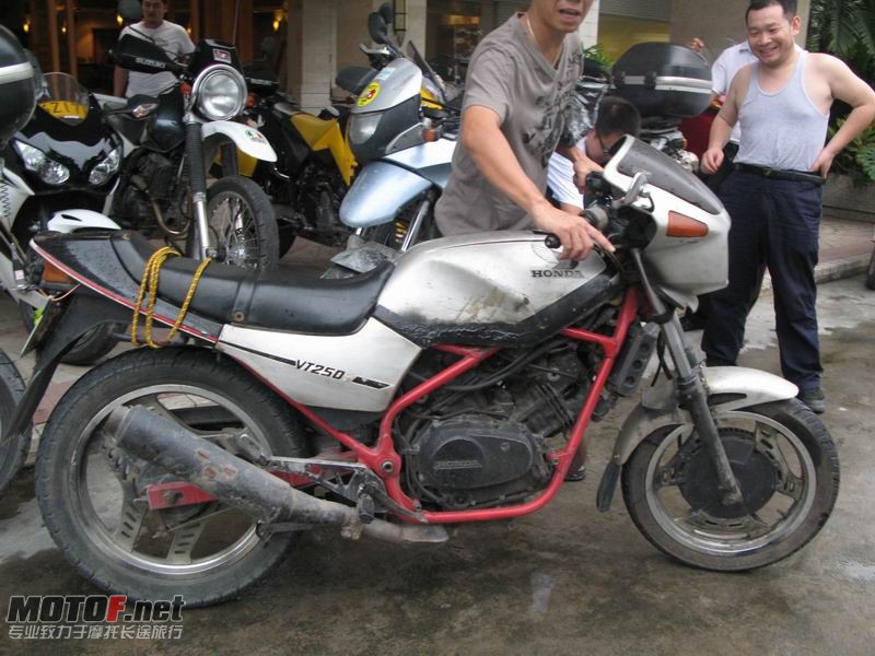 C 06.JPG
