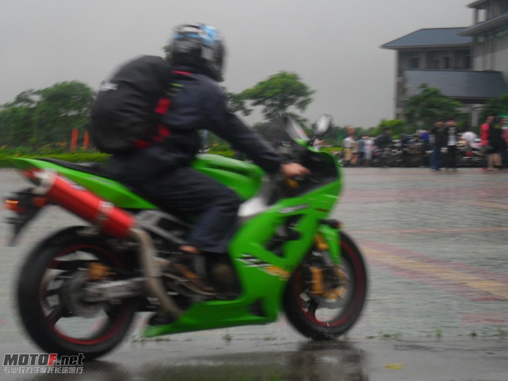 SAM_2705.JPG