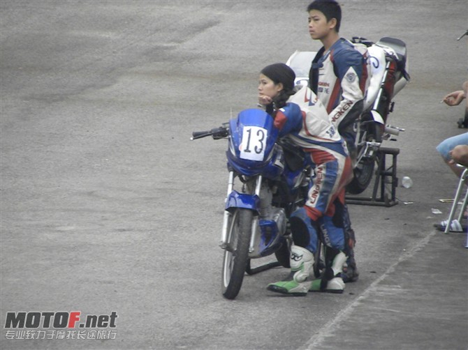 146..jpg