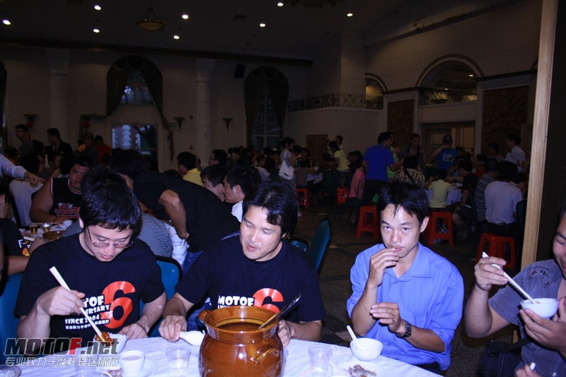 158.JPG