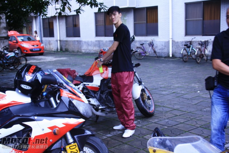240.JPG