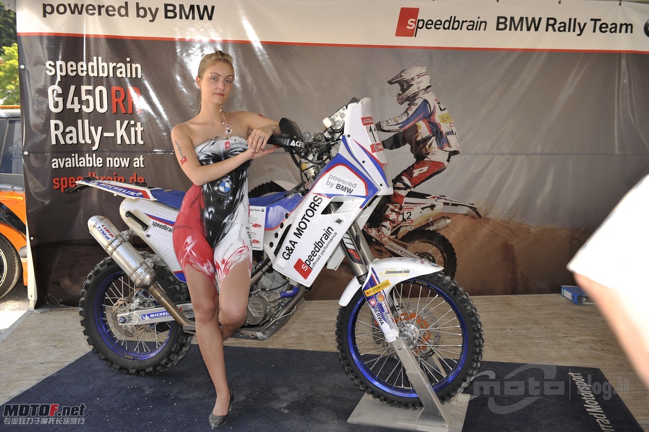 big_body_painting_bmw_01.jpg