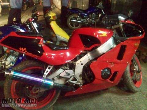 本田CBR400-23期