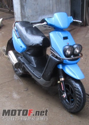 DSDUHUY877.jpg