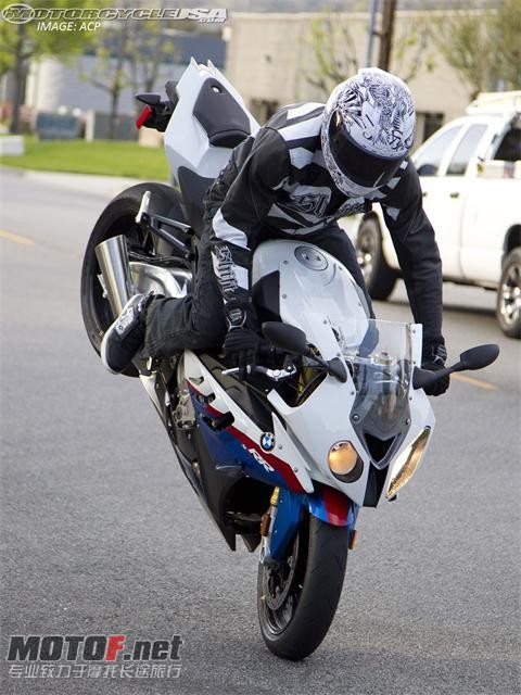 2010-bmw-s1000rr-6.jpg