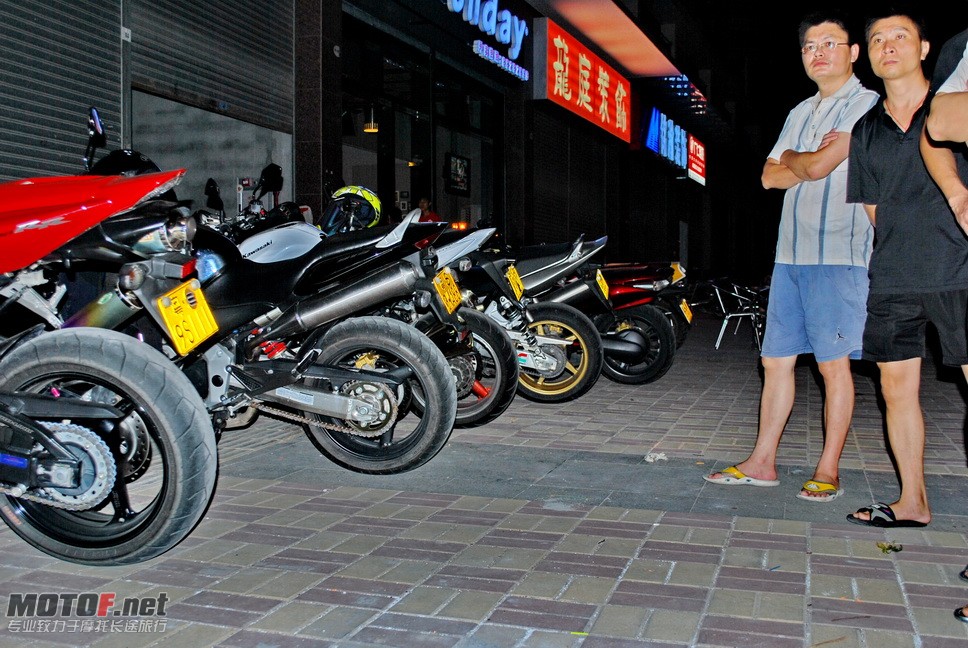 DSC_1765t.JPG