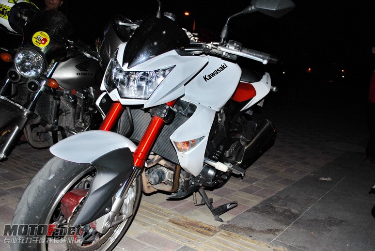 DSC_1777t.JPG