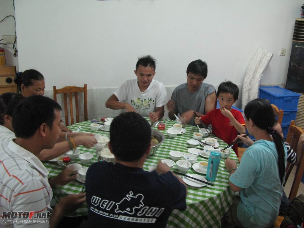 F 28.JPG