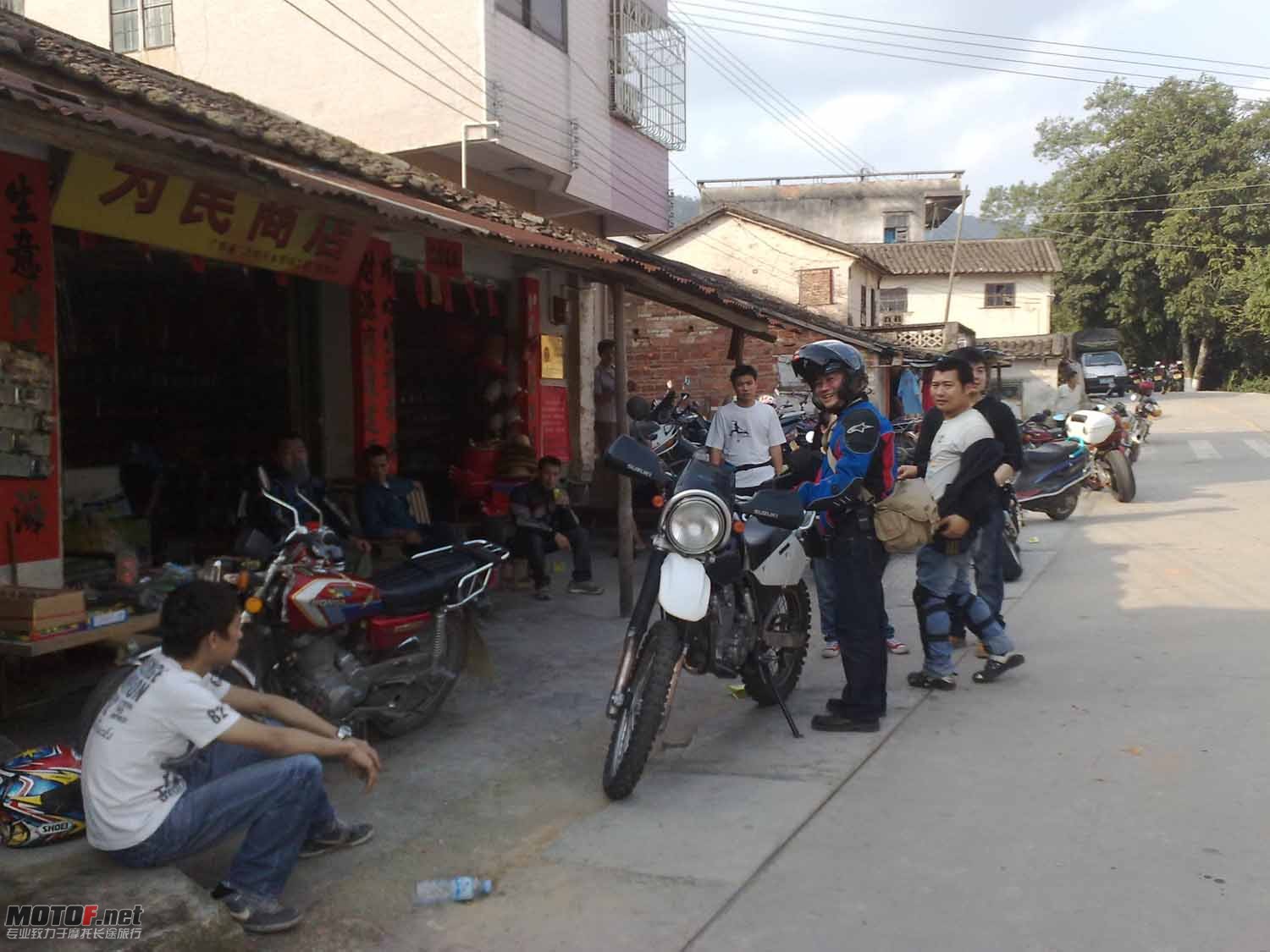2010022725230101.jpg